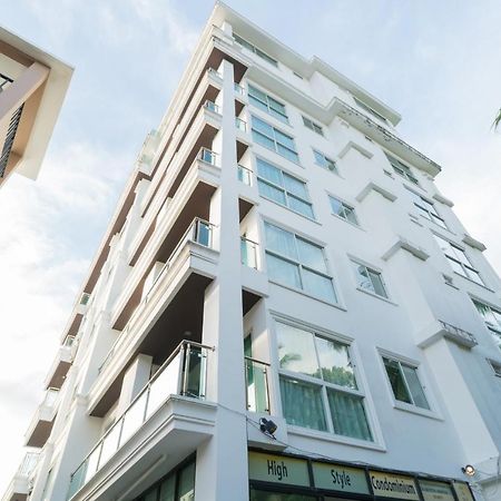 Goldstone Residency Patong , Phuket Apartment Екстериор снимка