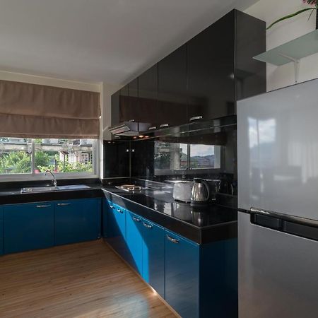 Goldstone Residency Patong , Phuket Apartment Екстериор снимка