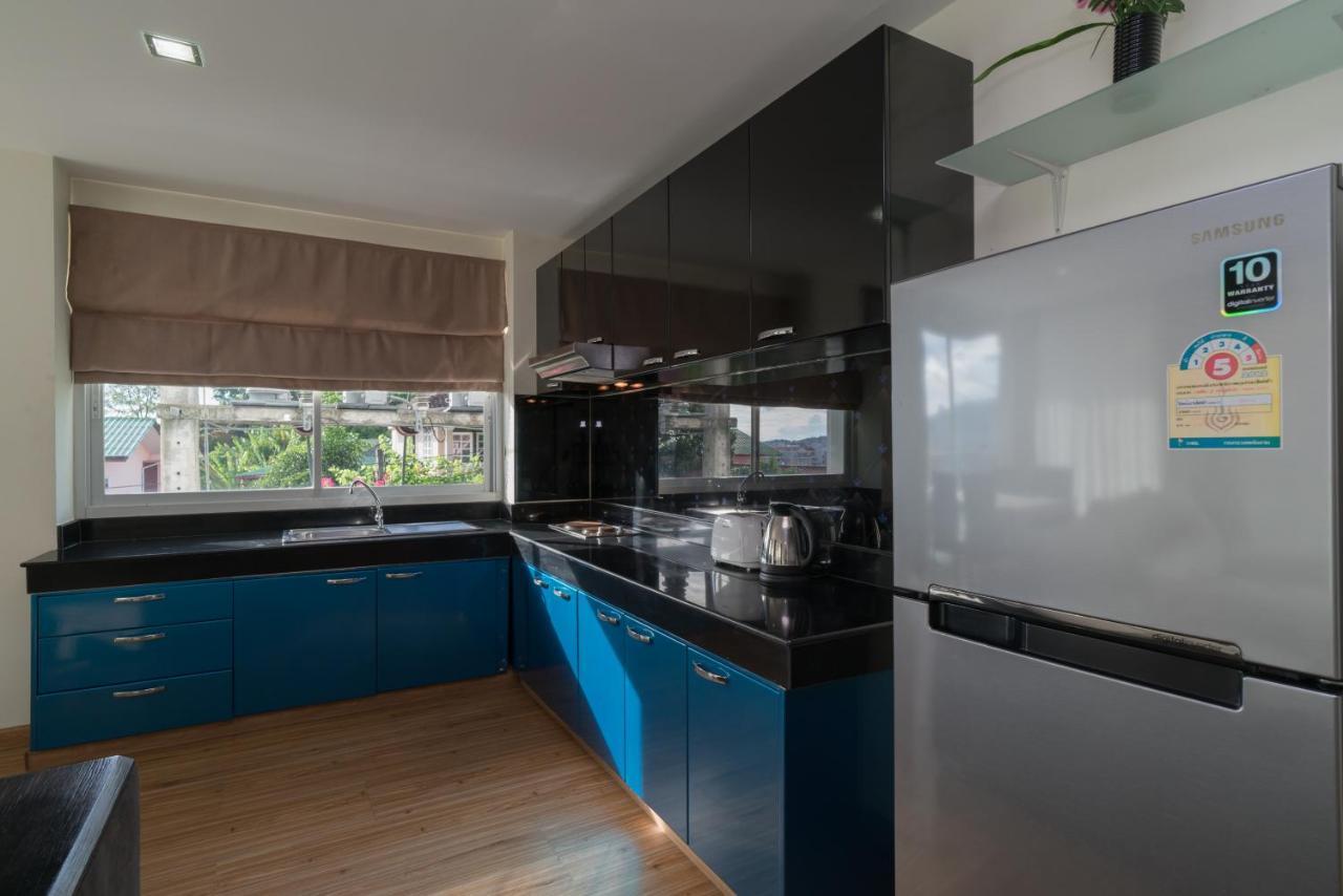 Goldstone Residency Patong , Phuket Apartment Екстериор снимка