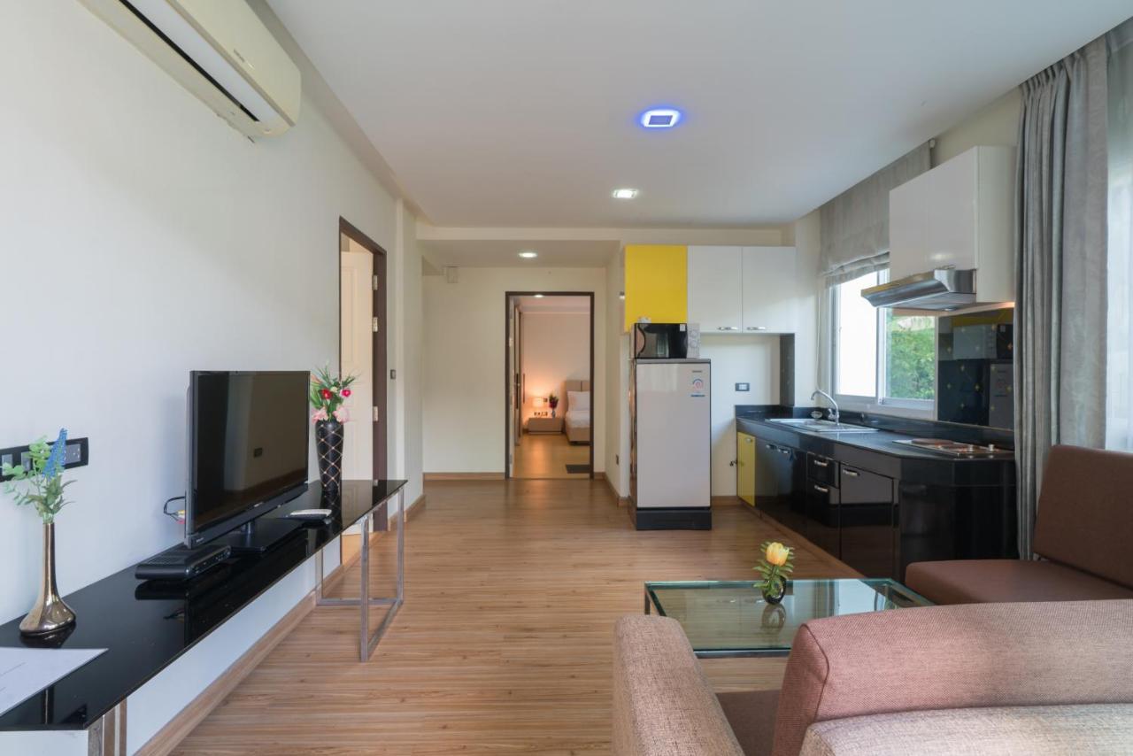 Goldstone Residency Patong , Phuket Apartment Екстериор снимка